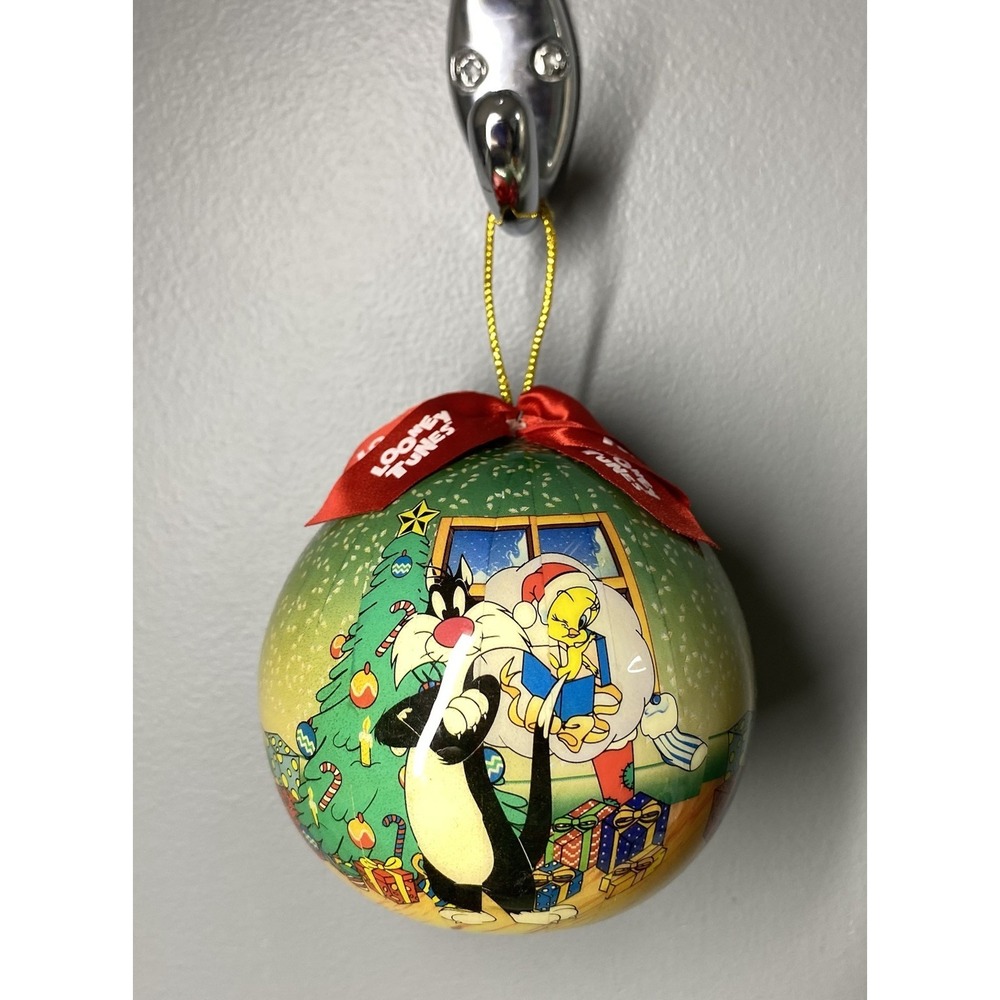 Matrix 1995 Looney Tunes, Sylvester,Tweety Bird‎ Christmas Tree Holiday Ornament
